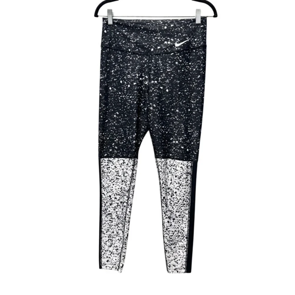 Nike Dri-FIT One Legend Pants Womens Medium Black White Speckled Leggings